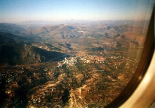 Erster Blick aus dem Flugzeug auf Kreta